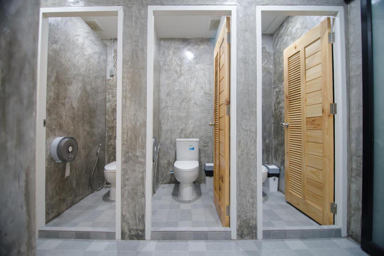 Suree House Hostel Чианг Рай Екстериор снимка