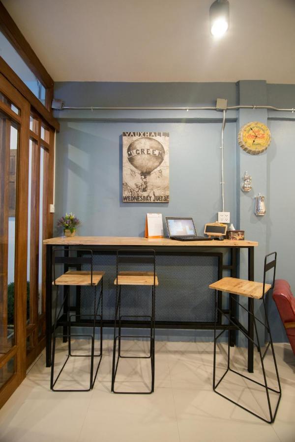 Suree House Hostel Чианг Рай Екстериор снимка